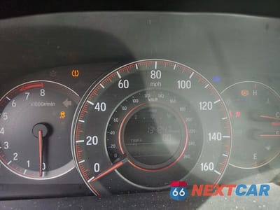 Zdjęcie 9 z 12 samochodu: 2017 HONDA ACCORD SPORT VIN:1HGCR2F56HA281505 - miniatura