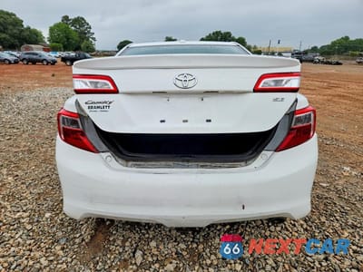 Zdjęcie 6 z 13 samochodu: 2014 TOYOTA CAMRY SE SPORT VIN:4T1BF1FK4EU726624 - miniatura