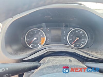 Zdjęcie 9 z 13 samochodu: 2018 JEEP RENEGADE LATITUDE VIN:ZACCJABB8JPJ06994 - miniatura