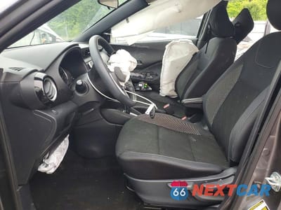 Zdjęcie 7 z 13 samochodu: 2019 NISSAN KICKS SV VIN:3N1CP5CU1KL566780 - miniatura