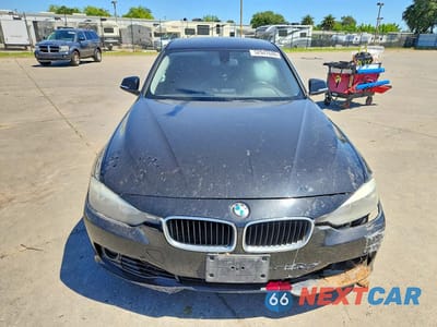Piąte zdjęcie samochodu w środku: 2015 BMW 328 I SULEV VIN:WBA3C1C54FP851183 - miniatura