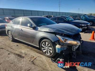 Czwarte zdjęcie samochodu z boku: 2019 NISSAN ALTIMA S VIN:1N4BL4BVXKC121304 - miniatura