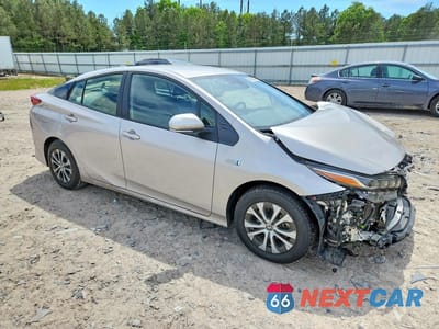 Czwarte zdjęcie samochodu z boku: 2022 TOYOTA PRIUS PRIME XLE VIN:JTDKAMFP7N3211137 - miniatura