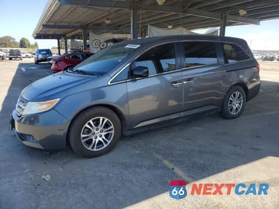 2013 HONDA ODYSSEY EXL 5FNRL5H69DB003989 - główne zdjęcie licytacji z USA - miniatura
