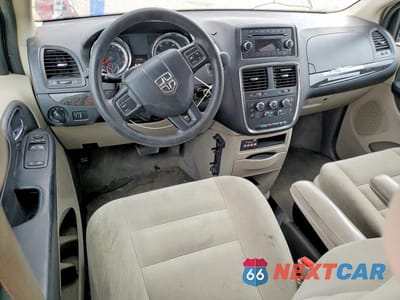 Zdjęcie 8 z 14 samochodu: 2015 DODGE GRAND CARAVAN SE VIN:2C7WDGBG0FR702936 - miniatura