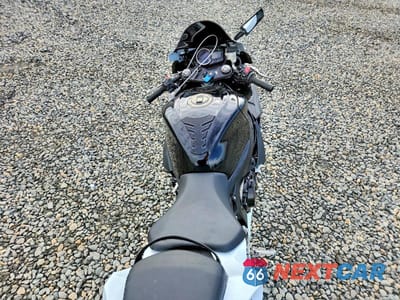 Zdjęcie 6 z 9 samochodu: 2014 SUZUKI GSX-R600 VIN:JS1GN7FA0E2100954 - miniatura
