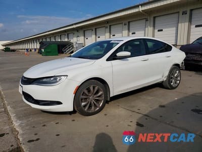 2015 CHRYSLER 200 S 1C3CCCBB2FN752917 - główne zdjęcie licytacji z USA - miniatura