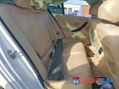 Zdjęcie 10 z 12 samochodu: 2015 BMW 328 XI SULEV VIN:WBA3B5C54FF961165 - miniatura