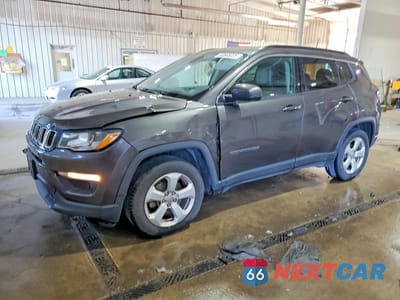 2019 JEEP COMPASS LATITUDE 3C4NJCBB9KT855708 - główne zdjęcie licytacji z USA - miniatura
