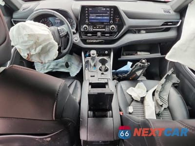 Zdjęcie 8 z 13 samochodu: 2021 TOYOTA HIGHLANDER XSE VIN:5TDLZRAH9MS049583 - miniatura