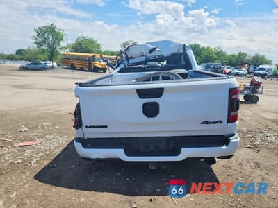 Zdjęcie 6 z 12 samochodu: 2023 RAM 1500 LARAMIE VIN:1C6SRFJT0PN542634 - miniatura