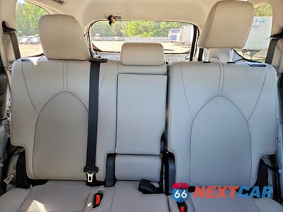Zdjęcie 10 z 14 samochodu: 2024 TOYOTA GRAND HIGHLANDER XLE VIN:5TDAAAB50RS069152 - miniatura