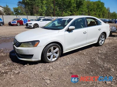 2013 VOLKSWAGEN PASSAT SE 1VWBP7A31DC043804 - główne zdjęcie licytacji z USA - miniatura