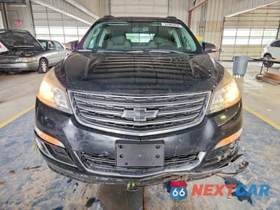 Piąte zdjęcie samochodu w środku: 2017 CHEVROLET TRAVERSE LT VIN:1GNKVGKD0HJ189622 - miniatura