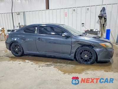 Czwarte zdjęcie samochodu z boku: 2010 SCION TC BASE VIN:JTKDE3B72A0315133 - miniatura