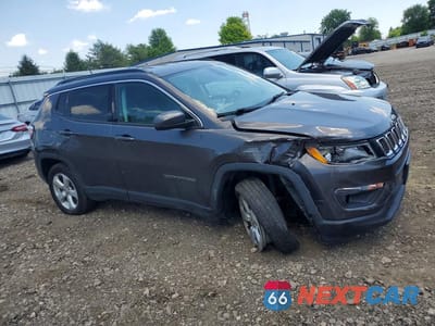 Czwarte zdjęcie samochodu z boku: 2020 JEEP COMPASS LATITUDE VIN:3C4NJDBB5LT149357 - miniatura