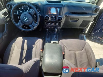 Zdjęcie 8 z 13 samochodu: 2013 JEEP WRANGLER UNLIMITED SPORT VIN:1C4BJWDG1DL513648 - miniatura