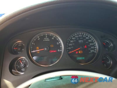 Zdjęcie 9 z 13 samochodu: 2014 GMC YUKON XL DENALI VIN:1GKS2MEF7ER239480 - miniatura