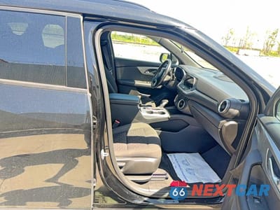Piąte zdjęcie samochodu w środku: 2020 CHEVROLET BLAZER 2LT VIN:3GNKBHRS9LS672794 - miniatura