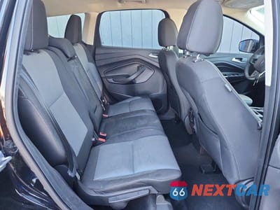 Zdjęcie 10 z 12 samochodu: 2017 FORD ESCAPE SE - R&D - CLN TITLE - PRI FLEET VIN:1FMCU9GD0HUB34716 - miniatura