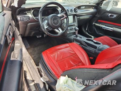Zdjęcie 8 z 12 samochodu: 2018 FORD MUSTANG VIN:1FA6P8THXJ5159429 - miniatura