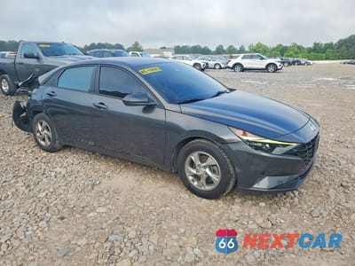 Czwarte zdjęcie samochodu z boku: 2021 HYUNDAI ELANTRA SE VIN:5NPLL4AG3MH017908 - miniatura