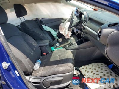 Zdjęcie 7 z 12 samochodu: 2019 KIA FORTE LXS VIN:3KPF24AD3KE084211 - miniatura