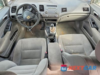 Zdjęcie 8 z 12 samochodu: 2008 HONDA CIVIC LX VIN:1HGFA15548L007157 - miniatura