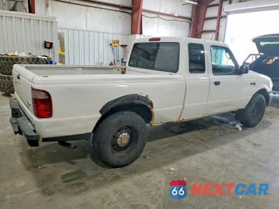 Trzecie zdjęcie samochodu z tyłu: 2004 FORD RANGER SUPER CAB VIN:1FTYR14U54PA86902 - miniatura