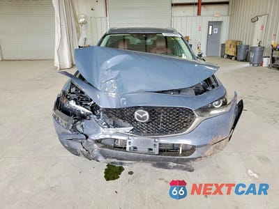 Piąte zdjęcie samochodu w środku: 2022 MAZDA CX-30 PREFERRED VIN:3MVDMBCL8NM407705 - miniatura