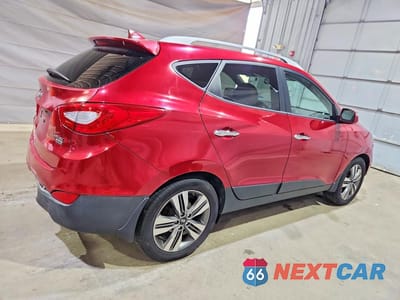 Trzecie zdjęcie samochodu z tyłu: 2015 HYUNDAI TUCSON LIMITED VIN:KM8JUCAG1FU069394 - miniatura