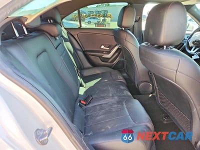 Zdjęcie 10 z 13 samochodu: 2019 MERCEDES-BENZ A 220 VIN:WDD3G4EB0KW021639 - miniatura