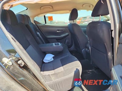 Zdjęcie 10 z 12 samochodu: 2020 NISSAN SENTRA SV VIN:3N1AB8CV4LY233073 - miniatura