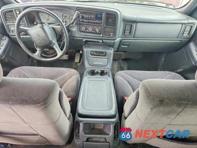 Zdjęcie 8 z 12 samochodu: 2002 GMC NEW SIERRA K1500 VIN:2GTEK19T021332904 - miniatura