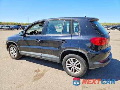 Drugie zdjęcie samochodu z przodu: 2012 VOLKSWAGEN TIGUAN S VIN:WVGBV7AX8CW506459 - miniatura