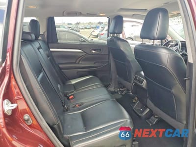Zdjęcie 11 z 14 samochodu: 2018 TOYOTA HIGHLANDER XLE VIN:5TDKZRFHXJS281108 - miniatura