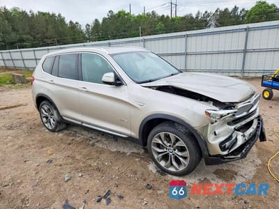 Czwarte zdjęcie samochodu z boku: 2015 BMW X3 XDRIVE28I VIN:5UXWX9C56F0D61583 - miniatura