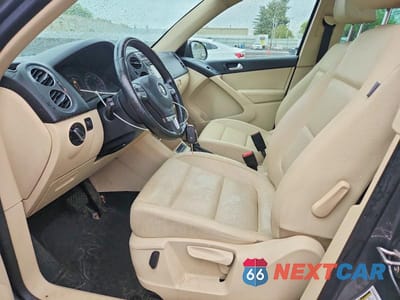 Zdjęcie 7 z 12 samochodu: 2013 VOLKSWAGEN TIGUAN S VIN:WVGAV3AX3DW076023 - miniatura