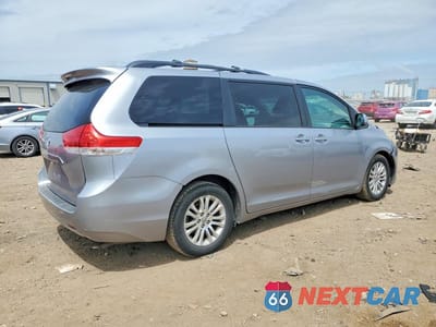 Trzecie zdjęcie samochodu z tyłu: 2012 TOYOTA SIENNA XLE 8-PASSENGER VIN:5TDYK3DC8CS217039 - miniatura