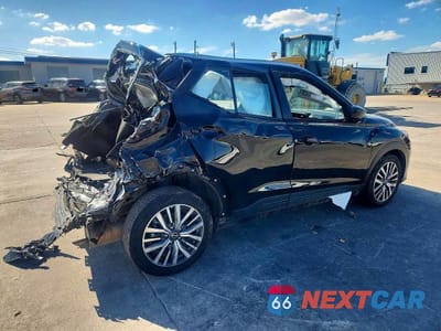 Trzecie zdjęcie samochodu z tyłu: 2024 NISSAN KICKS SV VIN:3N1CP5CV3RL560272 - miniatura