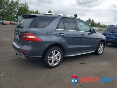 Trzecie zdjęcie samochodu z tyłu: 2012 MERCEDES-BENZ ML 350 BLUETEC VIN:4JGDA2EB2CA033063 - miniatura