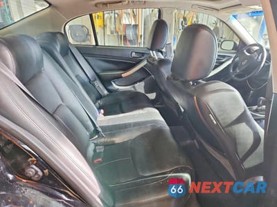 Zdjęcie 10 z 12 samochodu: 2005 INFINITI G35 BASE VIN:JNKCV51E85M214884 - miniatura