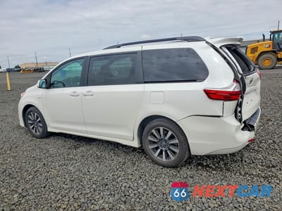 Drugie zdjęcie samochodu z przodu: 2019 TOYOTA SIENNA XLE 7-PASSENGER VIN:5TDDZ3DC9KS216040 - miniatura