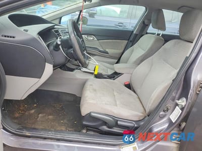 Zdjęcie 7 z 12 samochodu: 2015 HONDA CIVIC LX VIN:19XFB2F5XFE233158 - miniatura