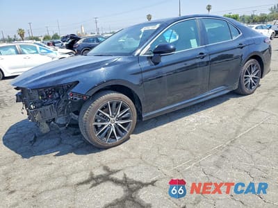 2022 TOYOTA CAMRY HYBRID SE 4T1G31AK2NU597885 - główne zdjęcie licytacji z USA - miniatura