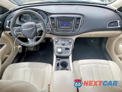 Zdjęcie 8 z 12 samochodu: 2016 CHRYSLER 200 LIMITED VIN:1C3CCCAB1GN185683 - miniatura