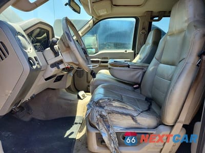 Zdjęcie 7 z 12 samochodu: 2008 FORD F250 SUPER DUTY VIN:1FTSW21R38EC08081 - miniatura