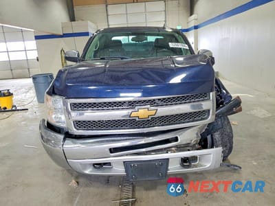 Piąte zdjęcie samochodu w środku: 2012 CHEVROLET SILVERADO K1500 LT VIN:1GCPKSE70CF190572 - miniatura