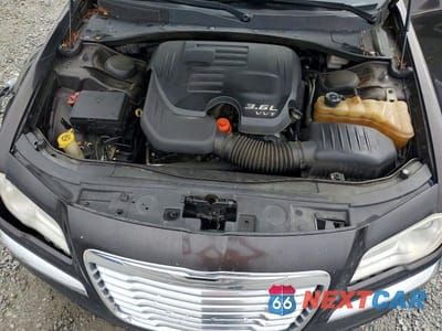Zdjęcie 11 z 12 samochodu: 2013 CHRYSLER 300C VIN:2C3CCAEG7DH630426 - miniatura
