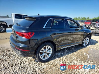 Trzecie zdjęcie samochodu z tyłu: 2025 AUDI Q3 PREMIUM S LINE 45 VIN:WA1DECF3XS1094417 - miniatura